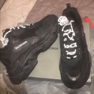 Balenciaga Triple S Triple Black 2018 ReIssue